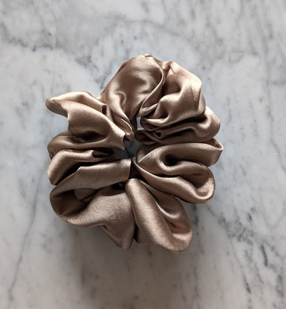 Silk Scrunchie – Regular