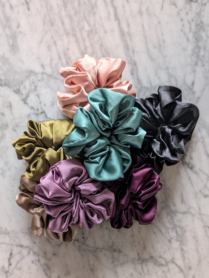 Silk Scrunchie – Regular