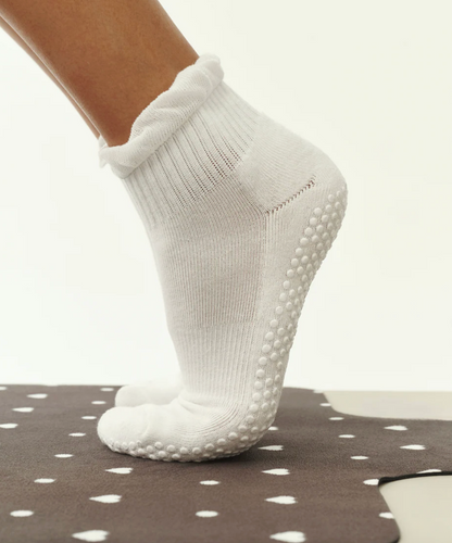 MoveActive Studio Grip Socks — Non-Slip Pilates & Barre